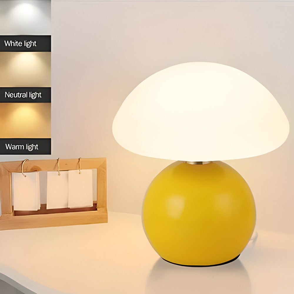 Svamplampa LED i minimalistisk Bauhaus-stil, perfekt bordslampa för arbetsrummet eller sidobordet.