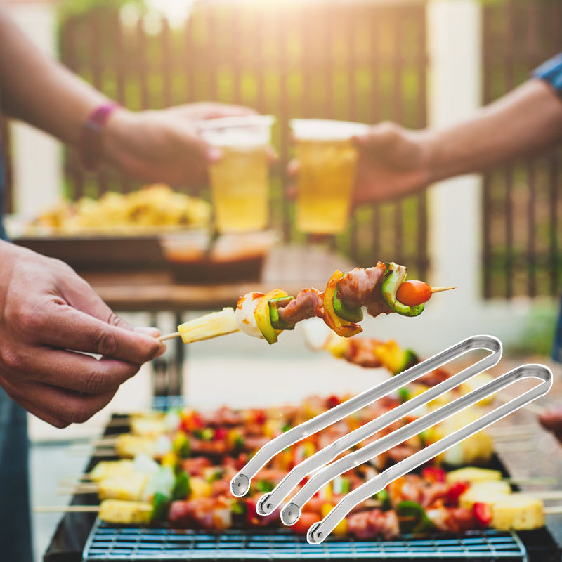 Grilltång i rostfritt stål med ergonomisk design och justerbar rörelse, perfekt för säker och effektiv grillning.