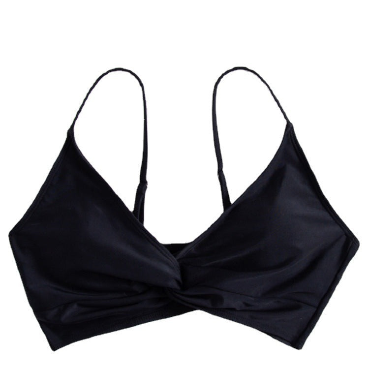 Stilren croptop BH för damer. Avslappnad design som bekväma underkläder för modern vardag.