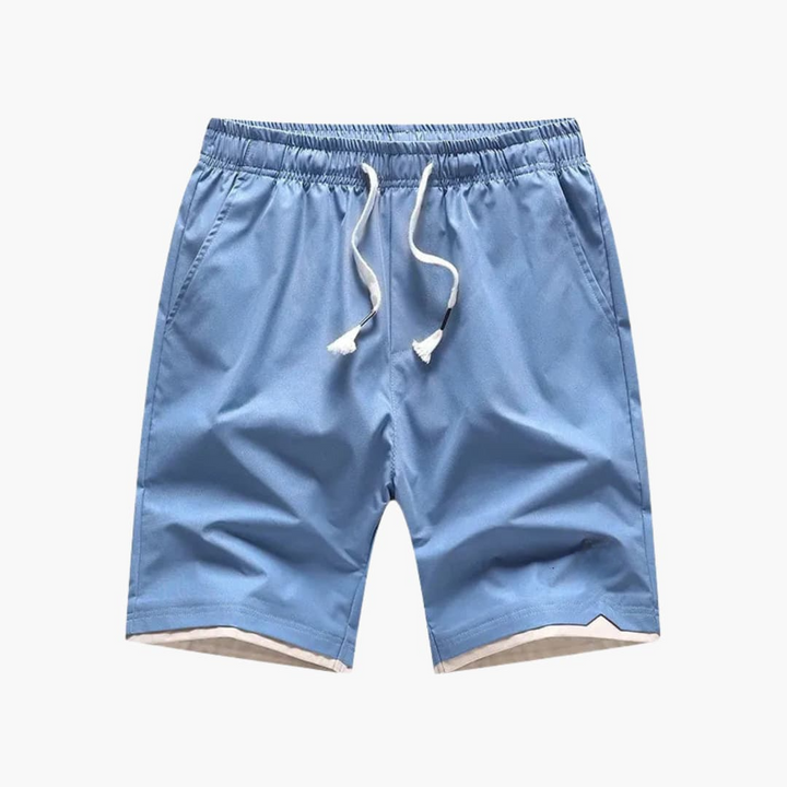 Svarta herrshorts med elastisk midja och dragsko. Bekväma sommarshorts för en stilren look, även i stora storlekar.