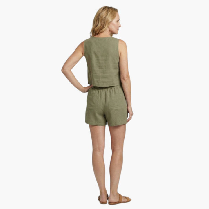 Marinblått damset med shorts och ärmlös topp, idealiskt för sommaren. Tvådelat set för dam.
