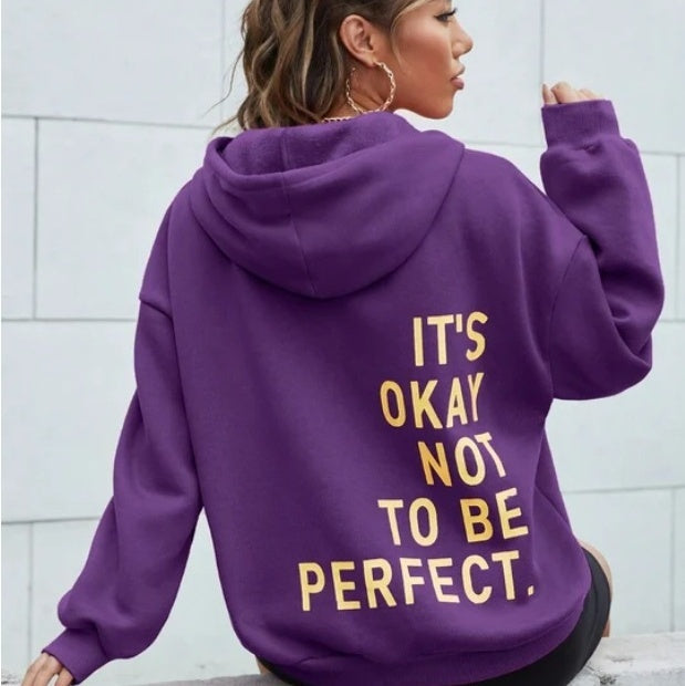 Supermjuk Billie unisex hoodie med bekväm, avslappnad passform. Perfekt som trendig vardagströja.