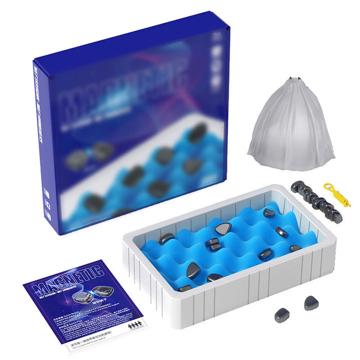 Blå magnetiska schackpjäser för barn, ergonomiska och släta, perfekta för strategisk lek och kognitiv utveckling.