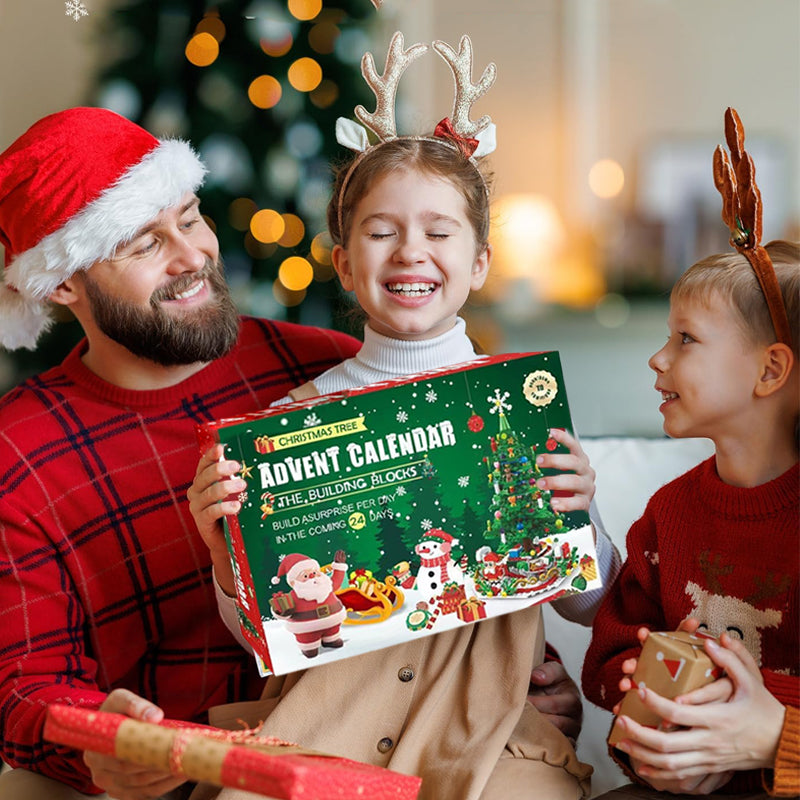 "Charmig julgran adventskalender för barn i åldrarna 3-6, perfekt som juldekoration och för att skapa magiska julminnen."