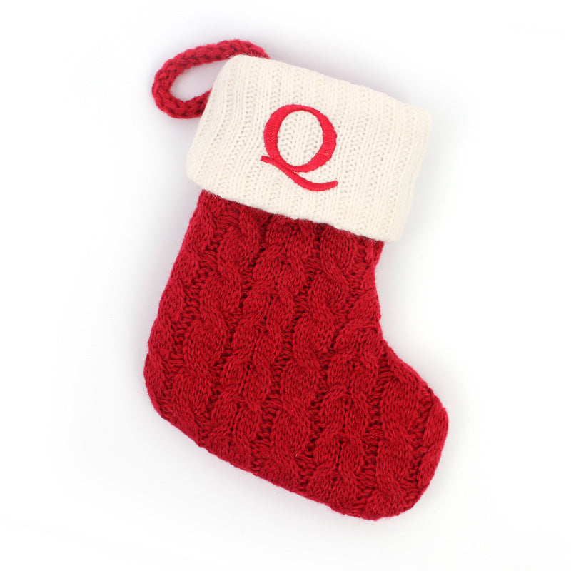 "Charmiga julbrev presentstrumpor med unik design, perfekt för juldekoration; högkvalitativa material och färgglada detaljer.