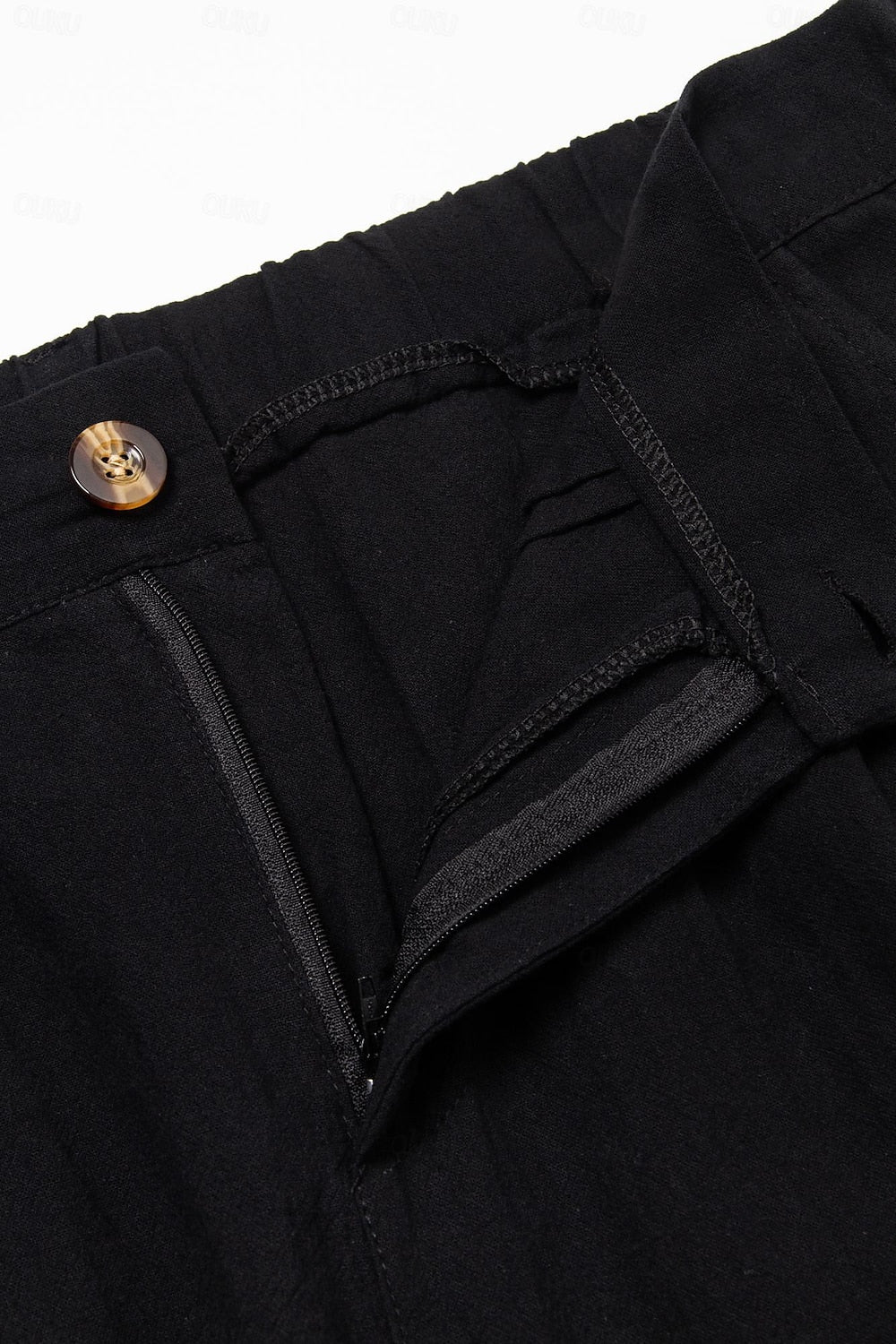 Moderna och avslappnade sommarshorts för män i premium tyg