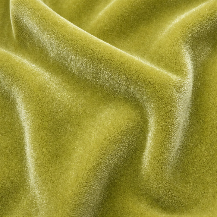 Asymmetrisk vardagsblus i svart velour med modern design