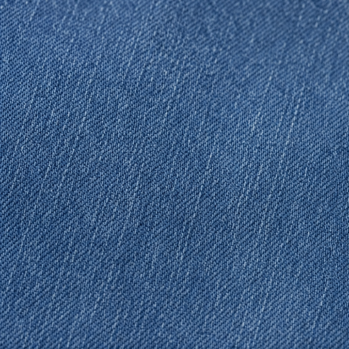 Moderna tapered ankle-byxor för dam i kamouflage-stil