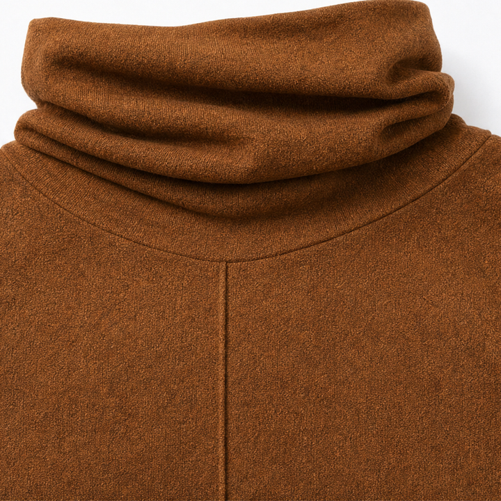 Avslappnad vardagslook med mjuk och varm dam polotröja