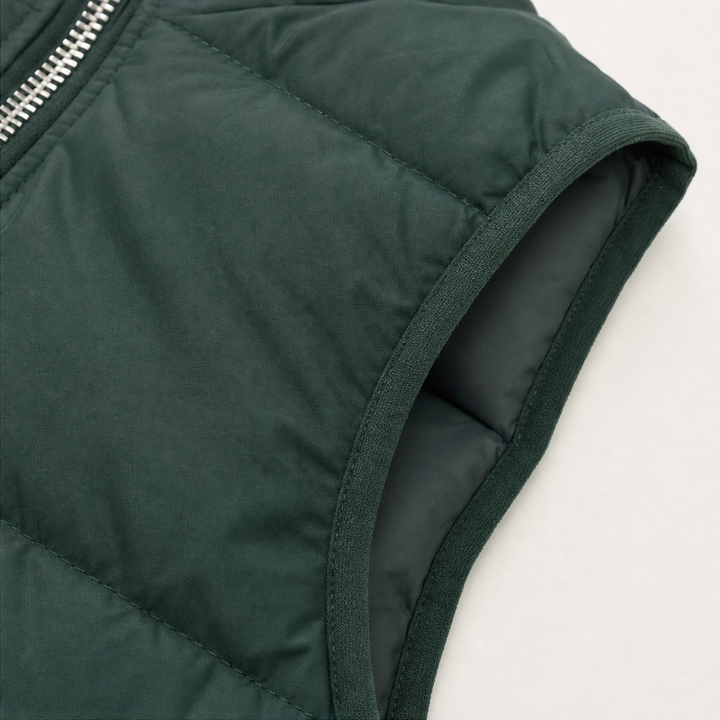 Trendigt damset i tre delar med hoodie, byxor och väst