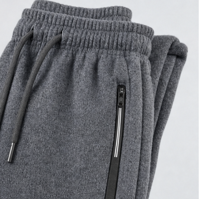 Svart damtrousers med fleecefoder, detalj på midjemudd