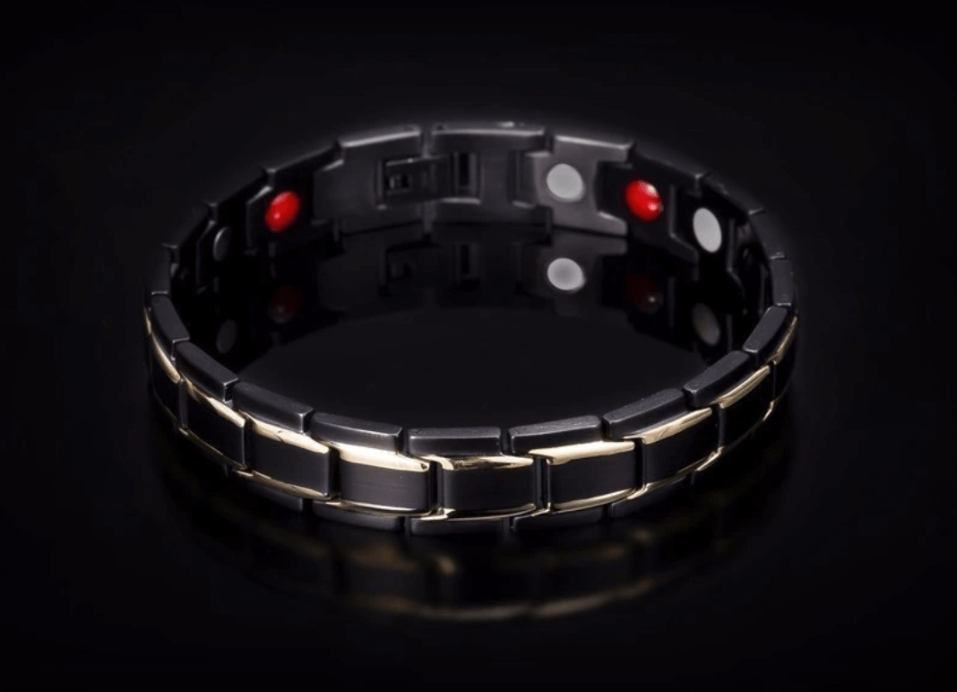 Modern magnetarmband unisex. Modeaccessoar med fokus på hälsa och naturlig balans.