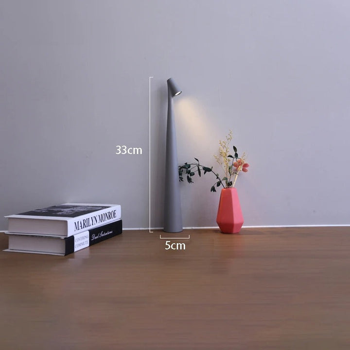 Nordisk minimalistisk uppladdningsbar trådlös bordslampa i elegant design