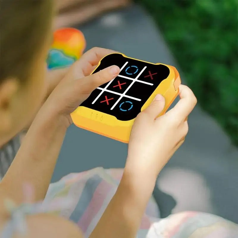Elektroniskt spel med ljus och ljud för två spelare