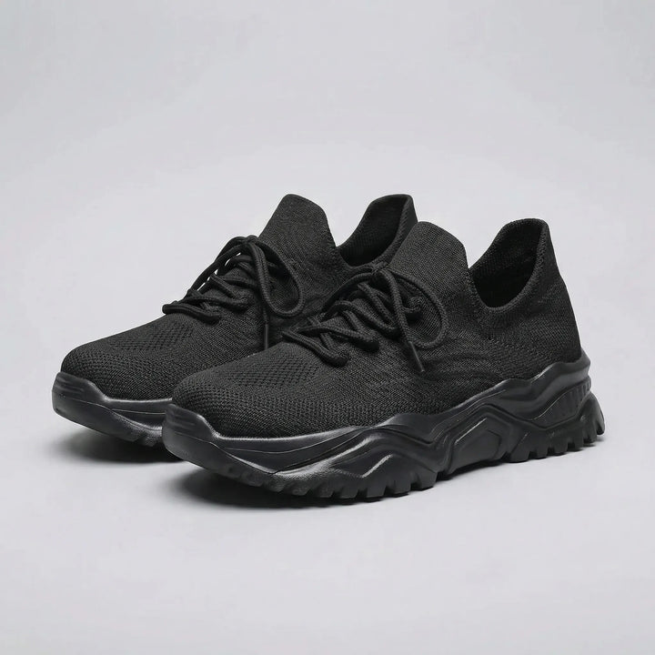 Dam Abbey Platt Sneakers. Lätta vardagsskor med maximal dämpning och stöd för en bekväm upplevelse.
