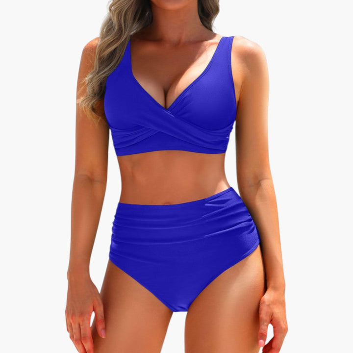 Justerbar dam bikinitopp och trosa med hög midja, för optimal passform och komfort på stranden.