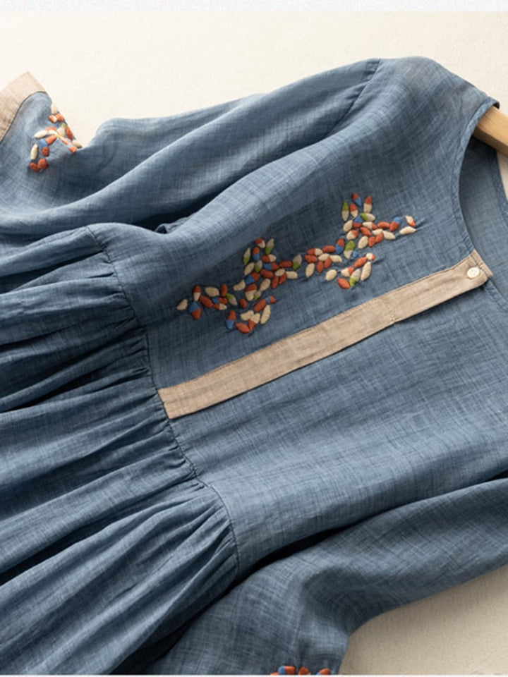 Elegant sommarklänning i boho-stil, broderad etnoklänning "Georgia" för varma dagar och fester.