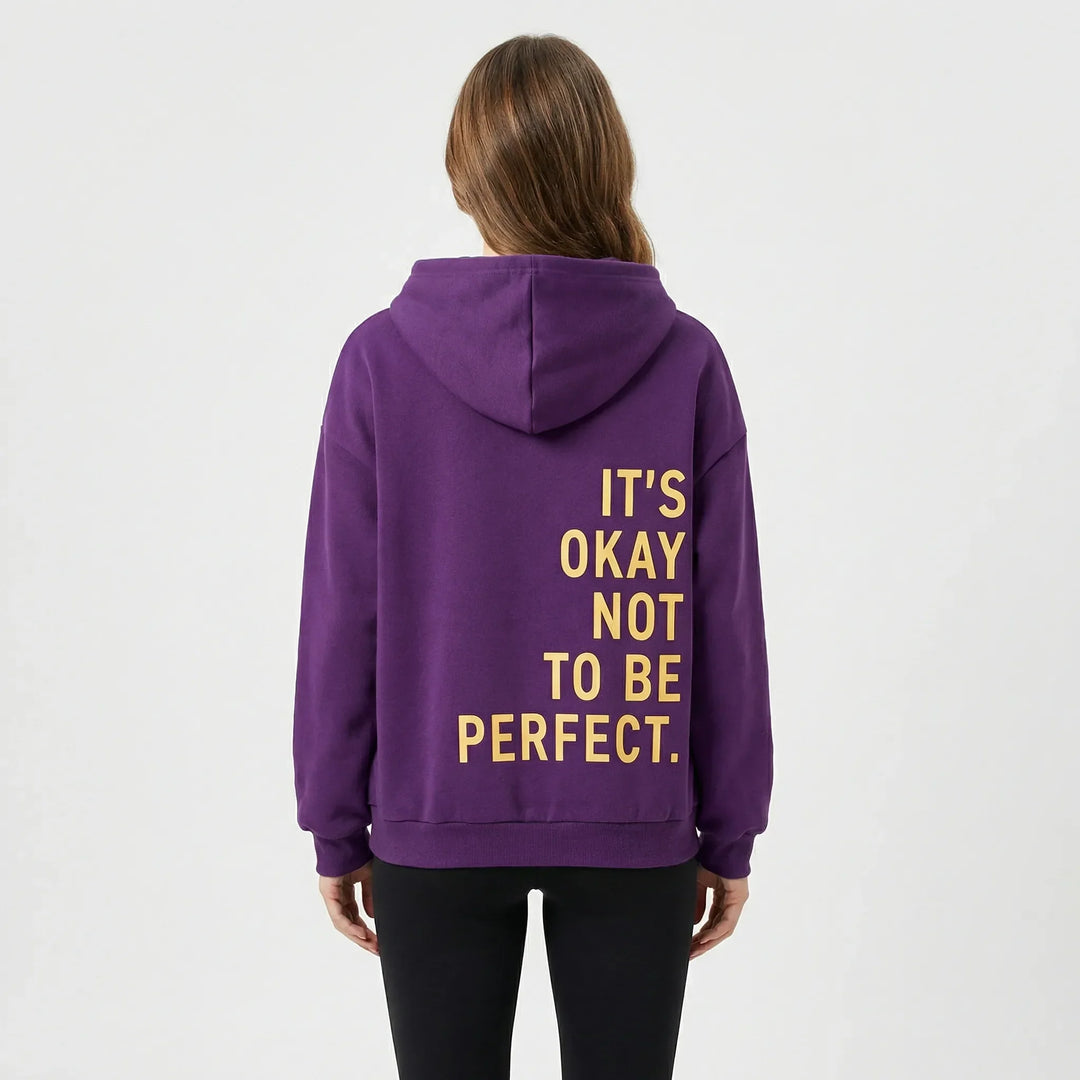 Närbild på tyget av damtröja Charlie. Mjuk och högkvalitativ hoodie.