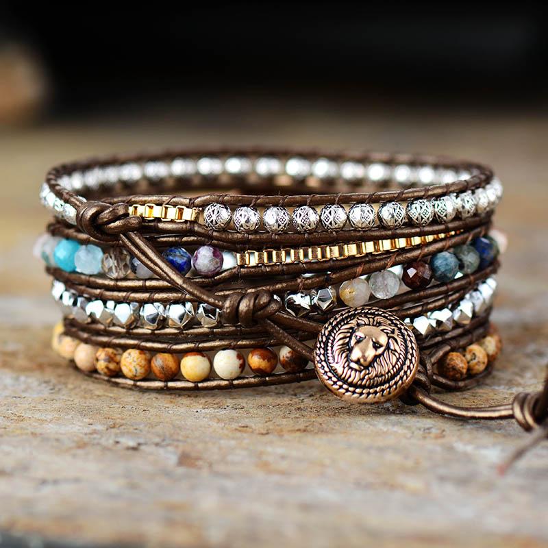 Elegant dam lindat armband med jordande jaspis & kvarts. Handgjort av naturstenar & läder för balans.