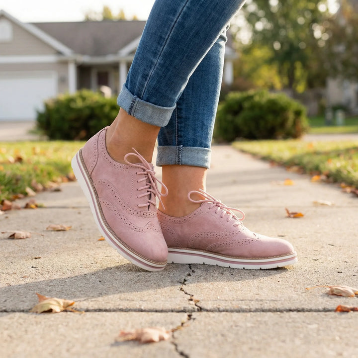 Dam lågskuren Oxford-sneaker "Amy" i klassisk design, bekväm för vardagsbruk med snörning.