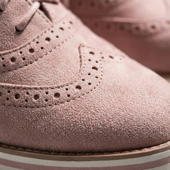 Klassiska grå dam Oxford-sneakers "Amy" med snörning och låg skärning för en stilren look.