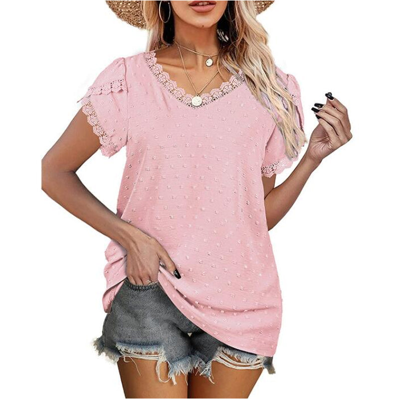 Ryggdetalj på dam t-shirt med v-ringning och oregelbundna ärmar.