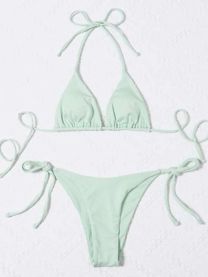 Mångsidig dam triangelbikini med justerbara band & knyt underdel. Idealiska badkläder för sommaraktiviteter.