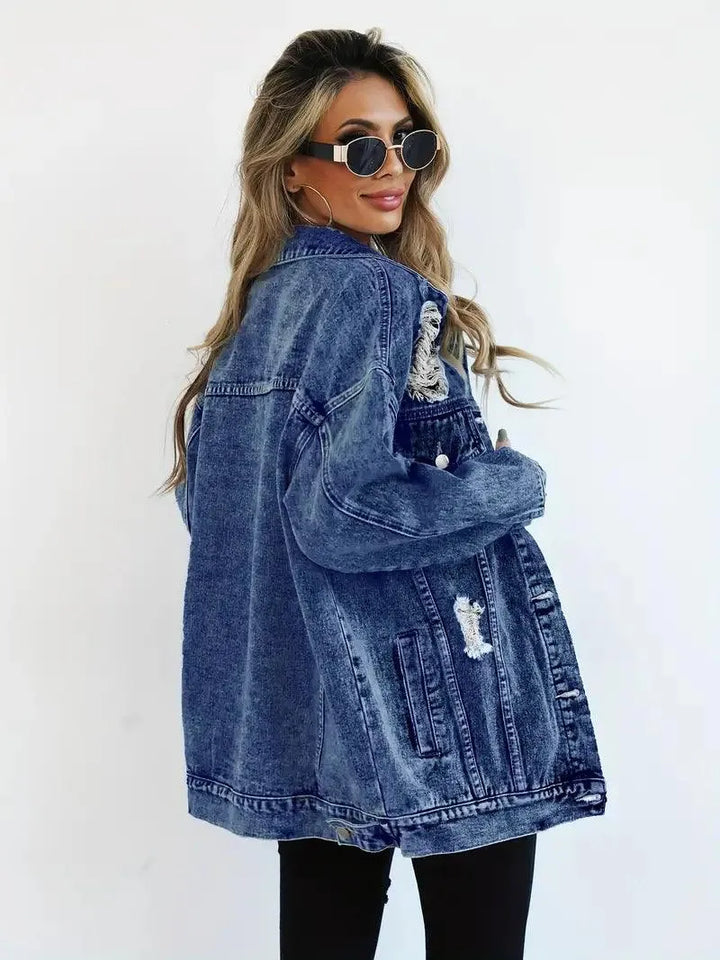 Streetwear-inspirerad vattentålig jeansjacka, oversized passform, huva.