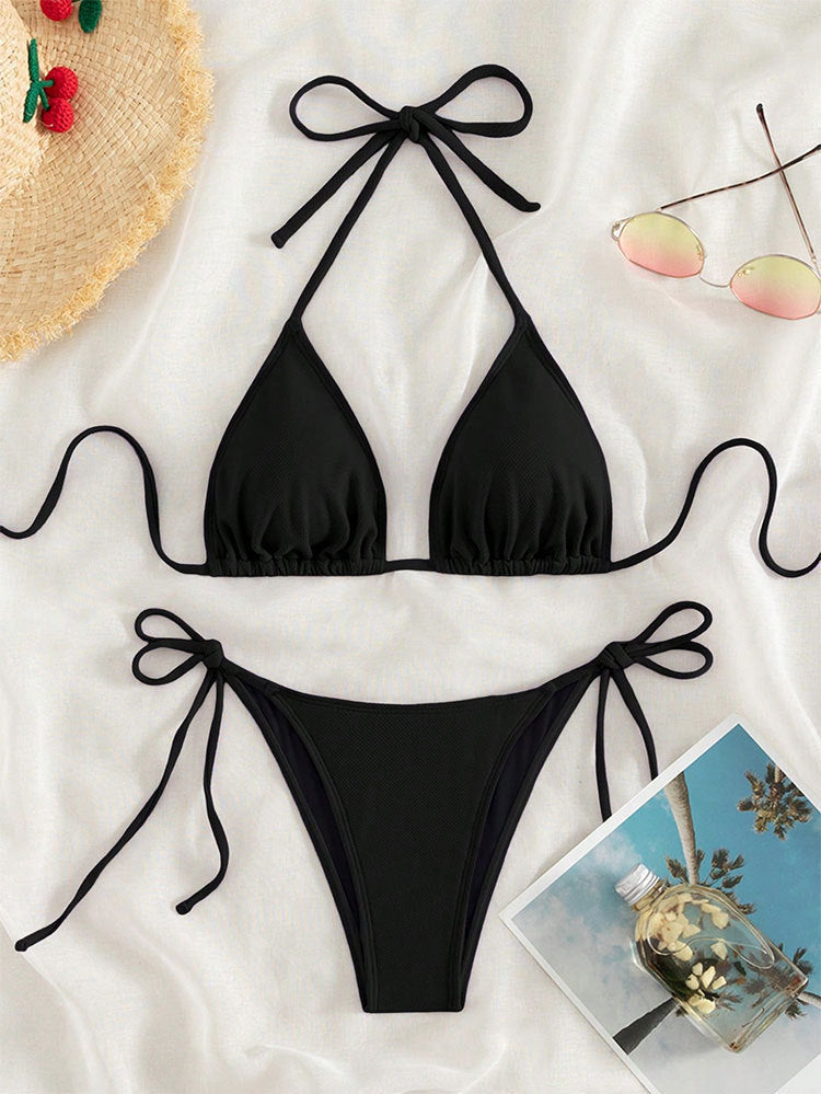 Justerbar triangelbikini överdel. Perfekt för sommar, solsemester och elegant strandmode. Badkläder.