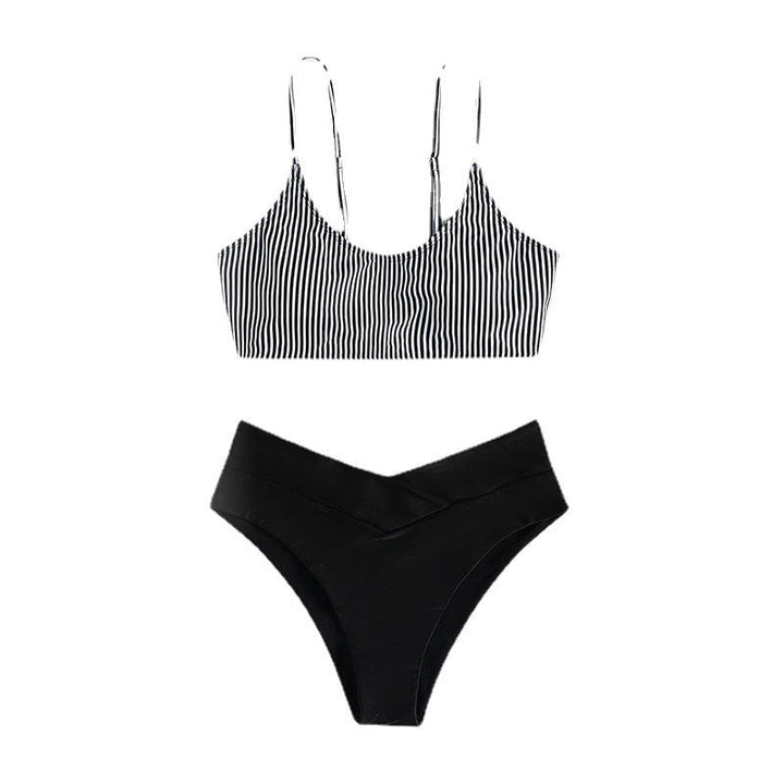 Sommarstil dambikini set, randig triangeltopp & högskuren trosa. Perfekt för stranddagar & poolparty.