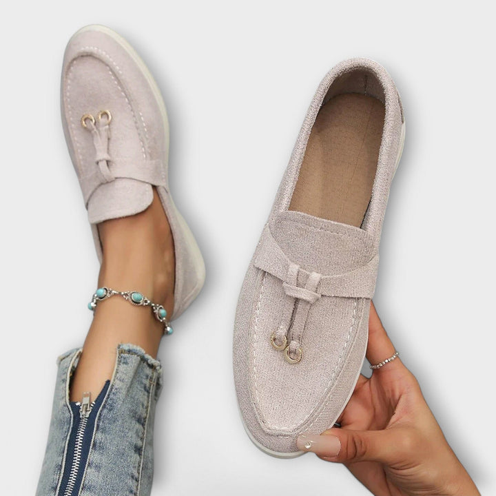 Bruna dam loafers Léa i mjukt läder med klassisk design för vardag och arbete