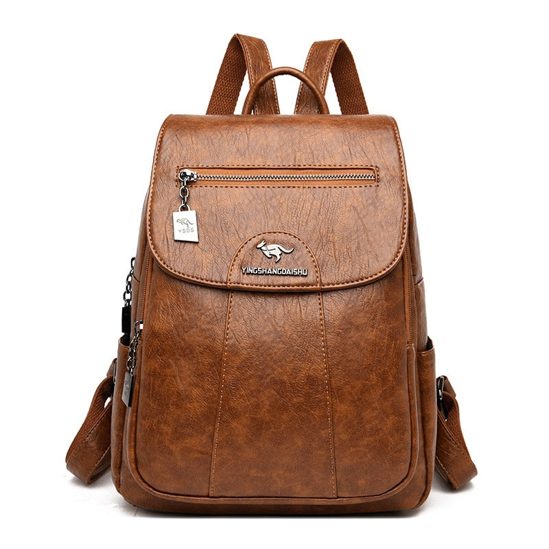 Damsryggsäck Isolde. Funktionell och elegant för daglig användning, en stilren accessoar året om.