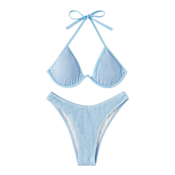 Kvinnors badkläder: Moderiktig triangelbikini med strukturerad topp & bekväm hög midja. Stilrent val.