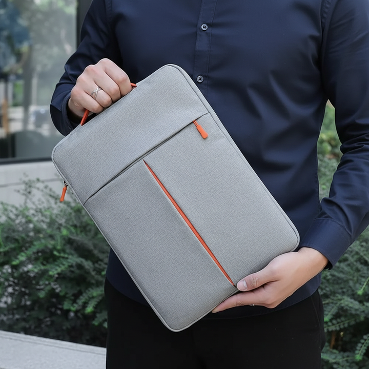 Rosa skyddsfodral för laptop med praktiska handtag
