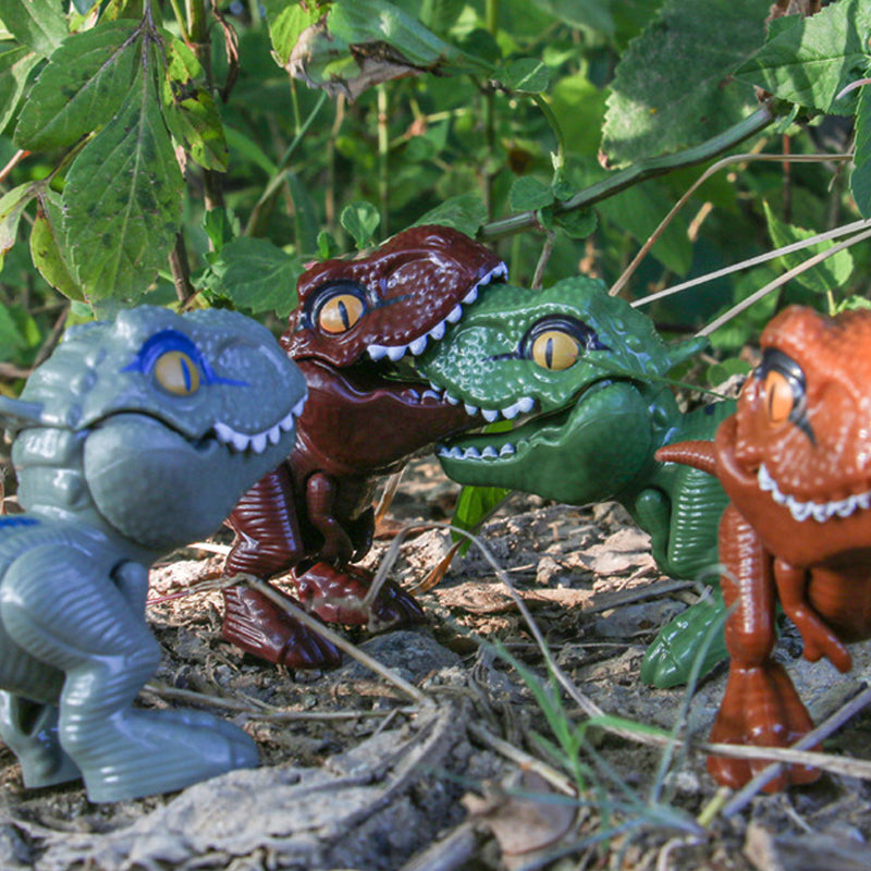 Dinosaurie-fingerdockor i plast för barn, detaljerade och färgglada, idealiska för kreativ lek med Jurassic World-tema.