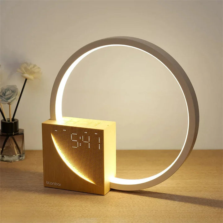 Touch sängbordslampa i trädesign med digital klocka