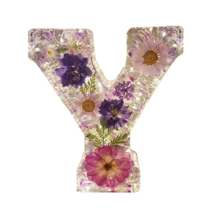 Inspirerande produktbild på den personliga nattlampan med blomsterdesign