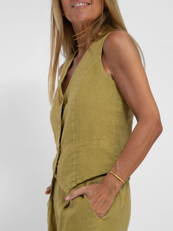 Damset Lauren med ärmlös väst och vida byxor i elegant design