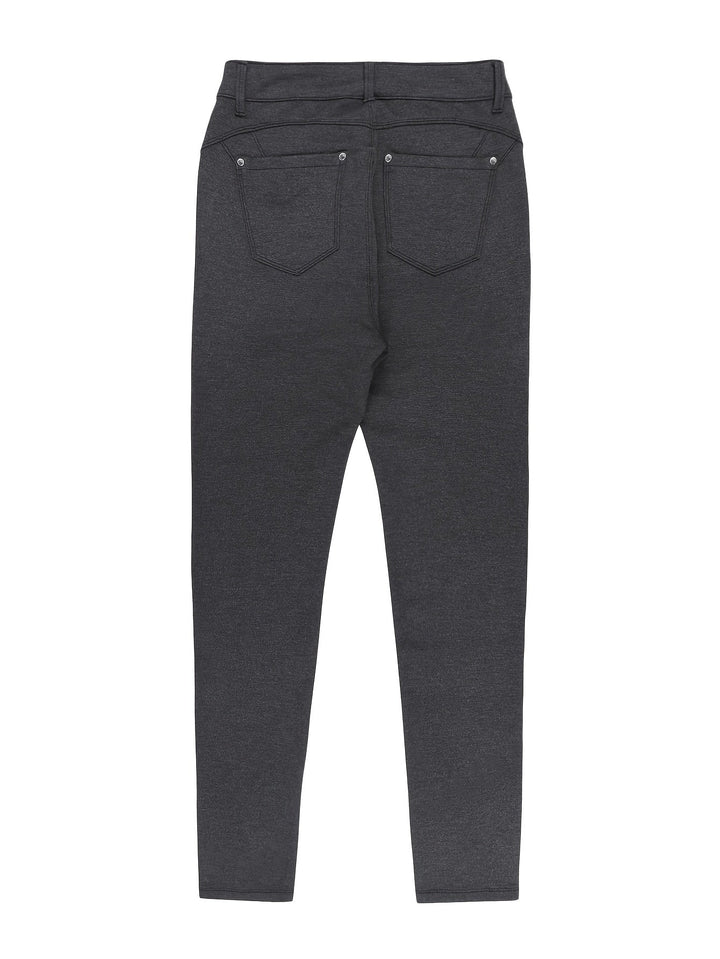 Moderna jeans med snygga slitningar bakifrån för dam
