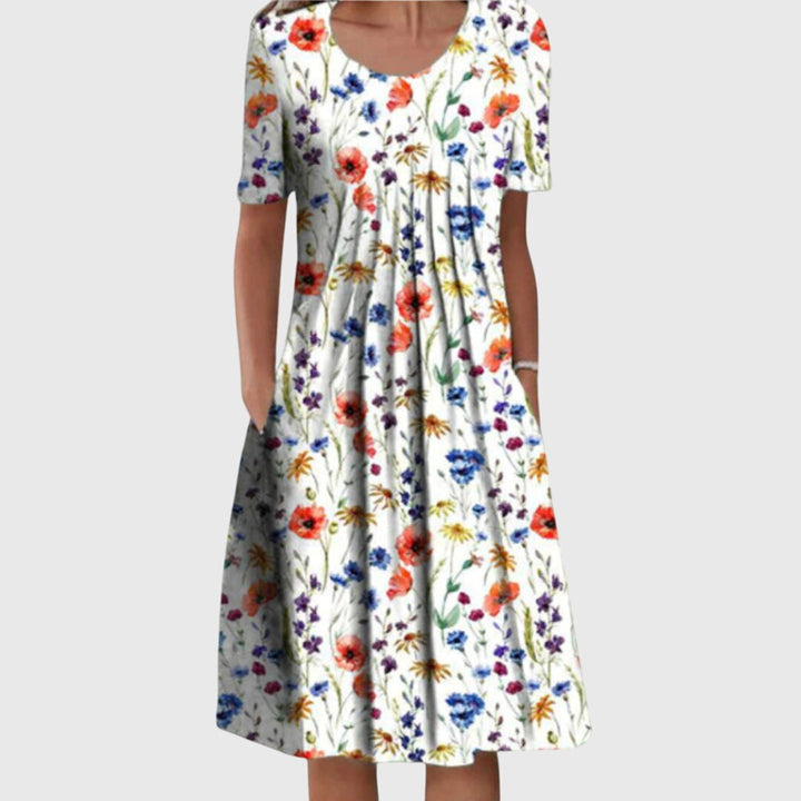 Damklänning Scarlett med rött blommönster framifrån