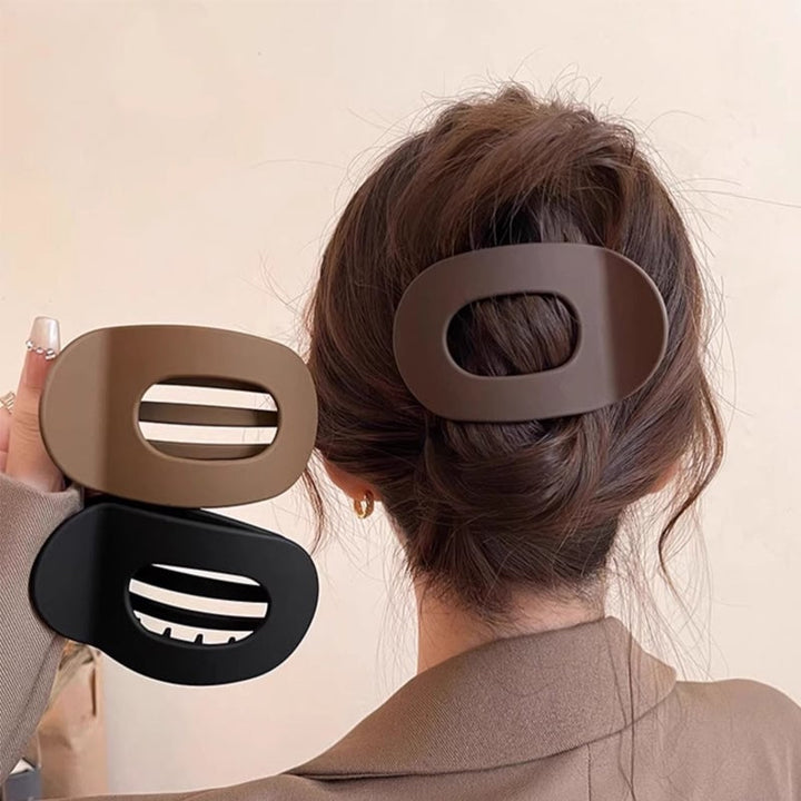 "Elegant akryl hårklypa för alla hårtyper, stilren design i flera färger, hållbar och flexibel accessoar."