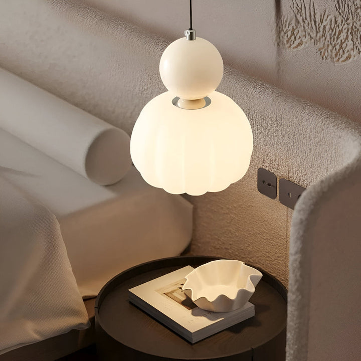 Pendellampa i Art Deco-stil, idealisk hänglampa för matsalen. Klassisk design för middagsbordet.