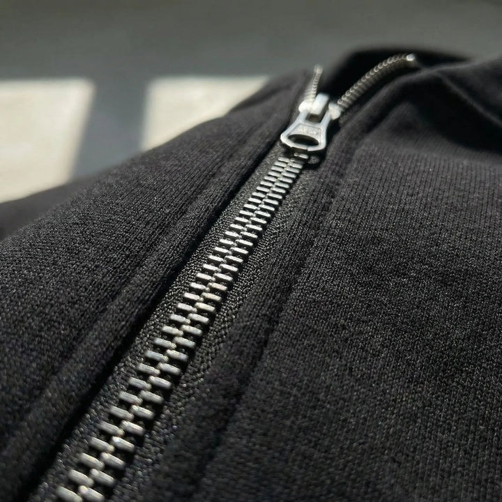 Bekvämt byxset Evie för kvinnor. Raka ben & regular fit för avslappnad vardagsstil. Idealiskt som loungewear.