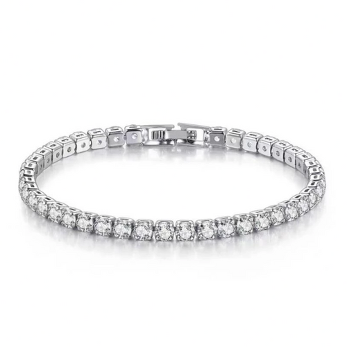 Elegant dam tennisarmband med gnistrande zirkoner. Justerbart för perfekt passform.