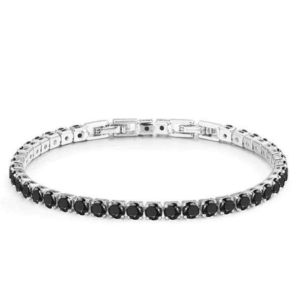 Lyxigt damarmband med gnistrande zirkoner. Elegant justerbart smycke för vardag & fest.