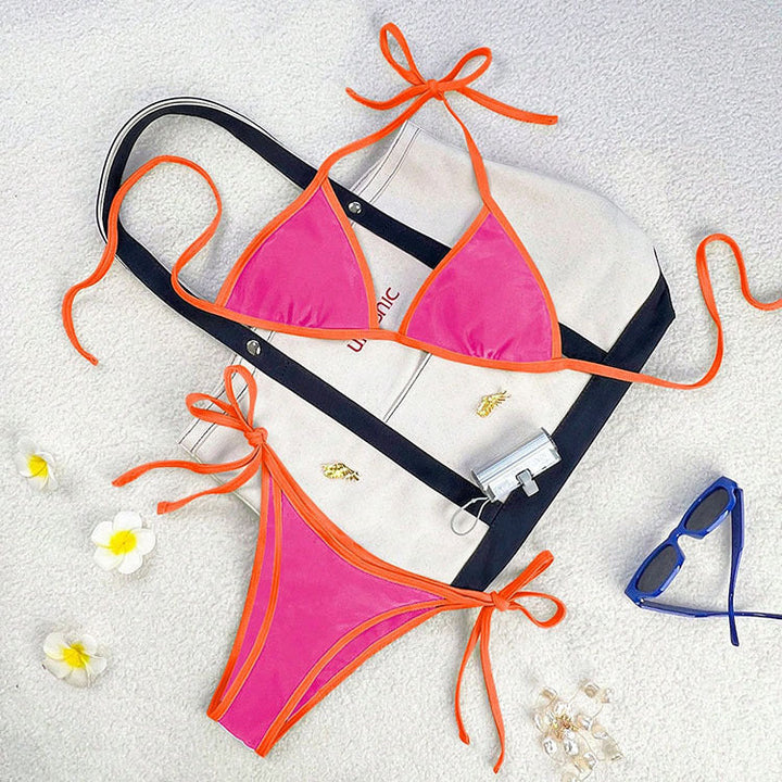 Mångsidig dam triangelbikini, justerbar i både topp och trosa för personlig passform.