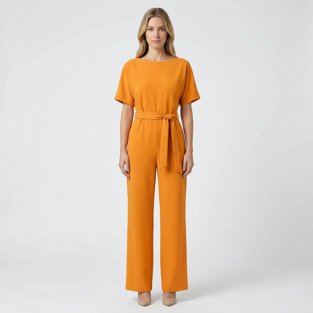 Damjumpsuit med vida ben, knytbälte. Elegant, bekväm och trendig helkropp. Perfekt för alla damkläder.