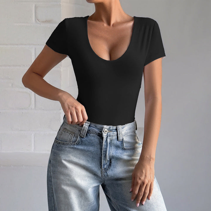 Stilren damsk bodysuit med trendig djup V-ringning och chic sidoutskärning, idealisk för en elegant look.