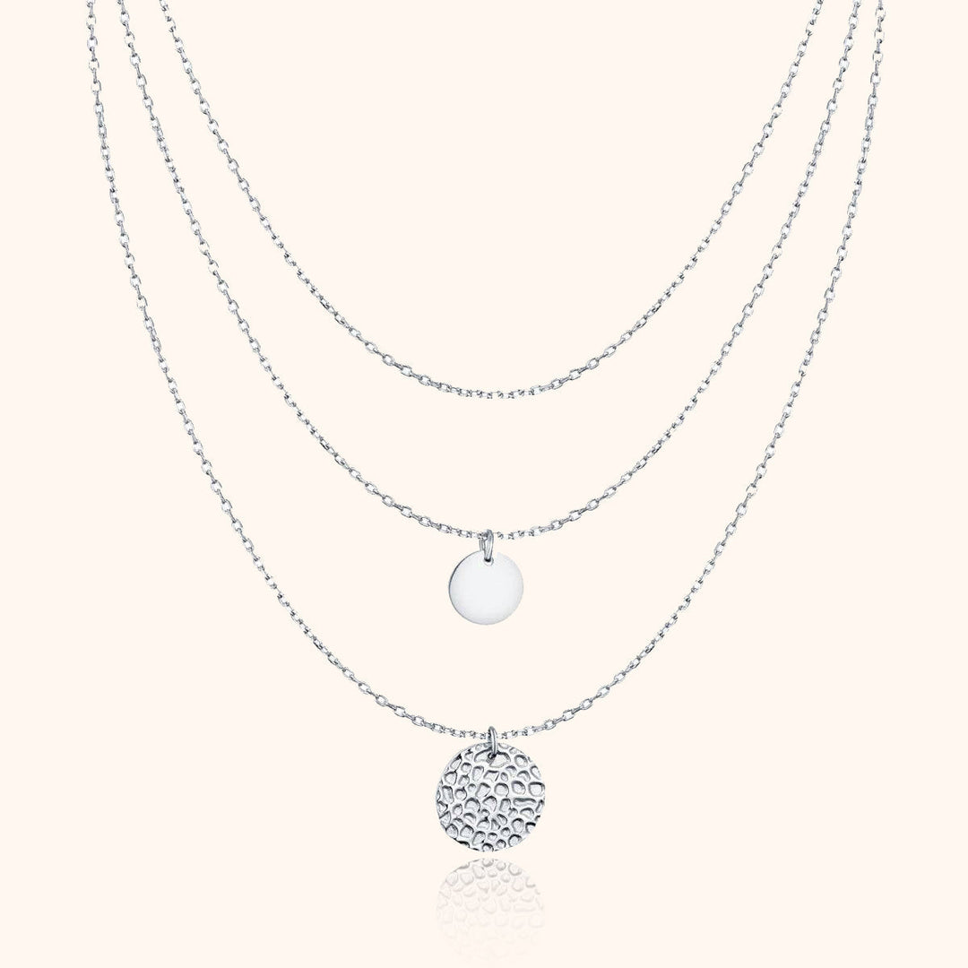 Modernt guldpläterat flerskiktshalsband med flera cirklar. Elegant damsmycke, perfekt accessoar för alla tillfällen.