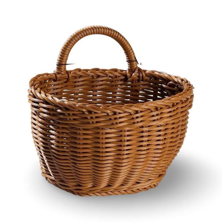 Nordisk design väggkorg, handvävd för att hålla blommor, frukt eller som dekorativ förvaring.
